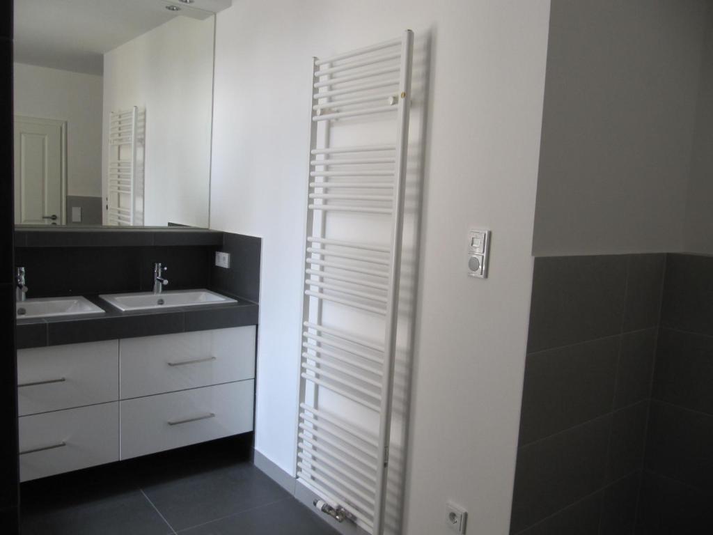 Apartment In Pempelfort - Central Dusseldorf Room photo
